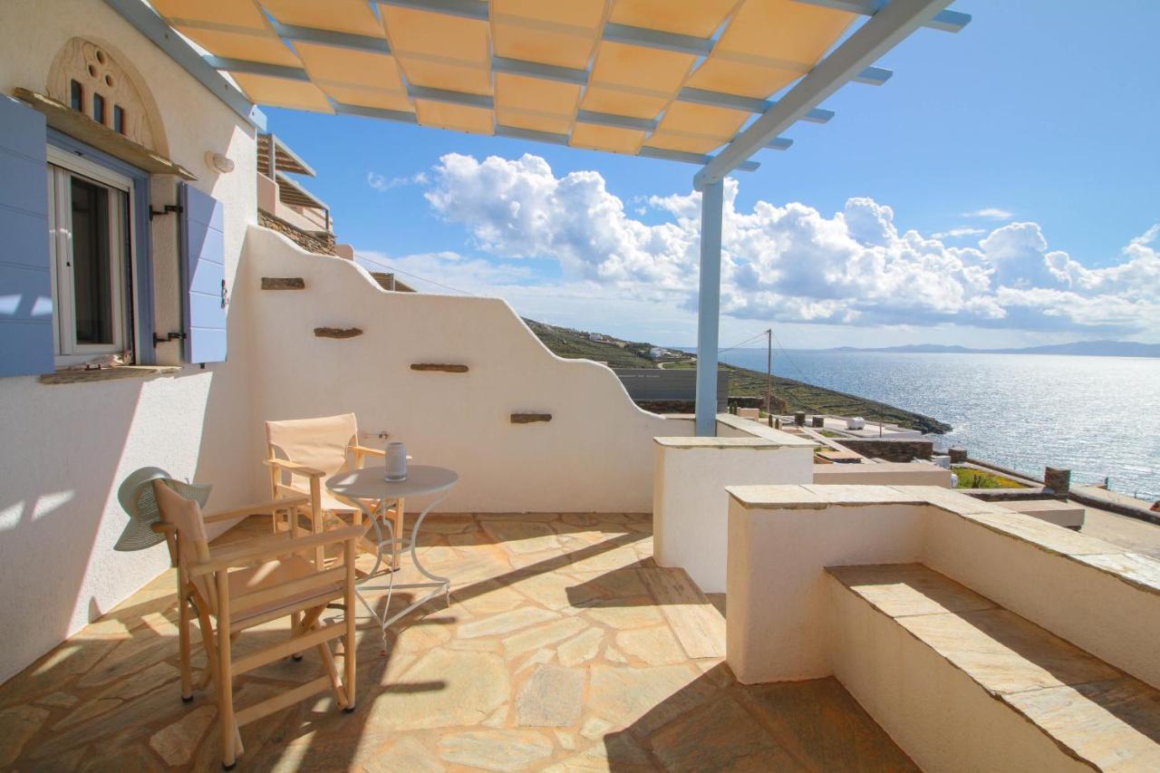 Iliopetra Residence Agios Romanos Exterior photo