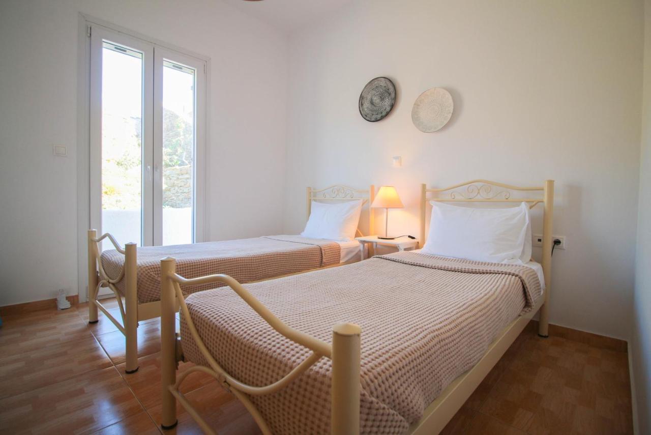 Iliopetra Residence Agios Romanos Exterior photo