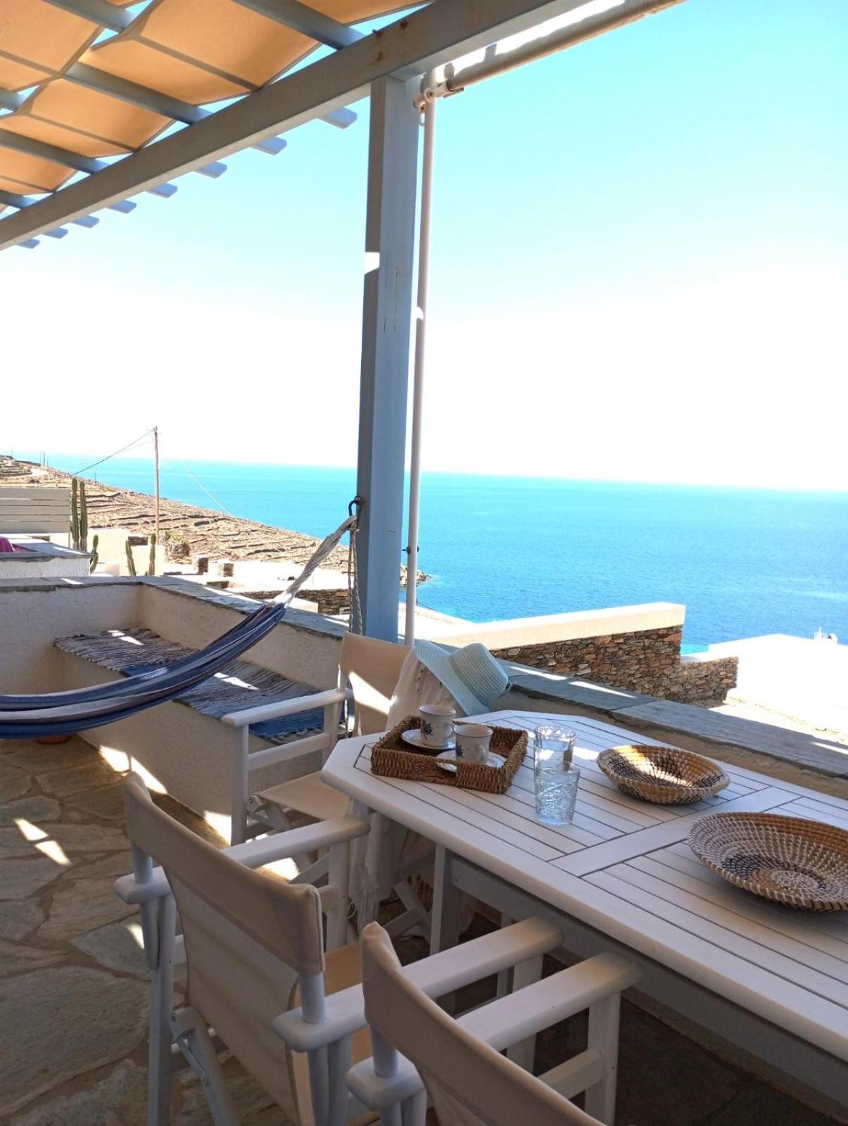 Iliopetra Residence Agios Romanos Exterior photo